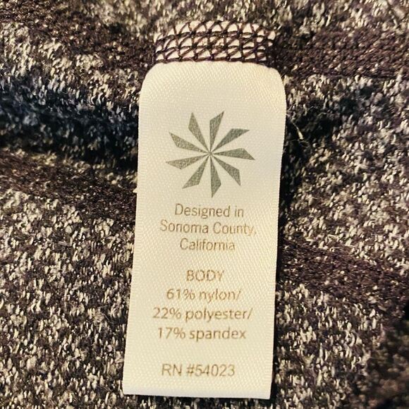 Athleta Herringbone Criss Cross Power Up 7/8 Leggings Size XS - Picture 8 of 8